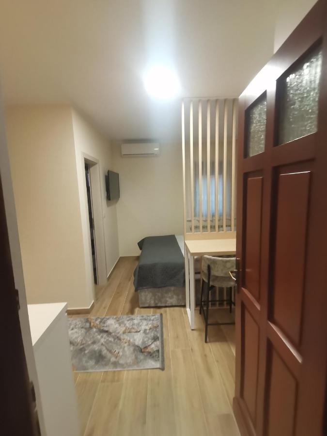 Ferienwohnung App Fratrici Umag Exterior foto