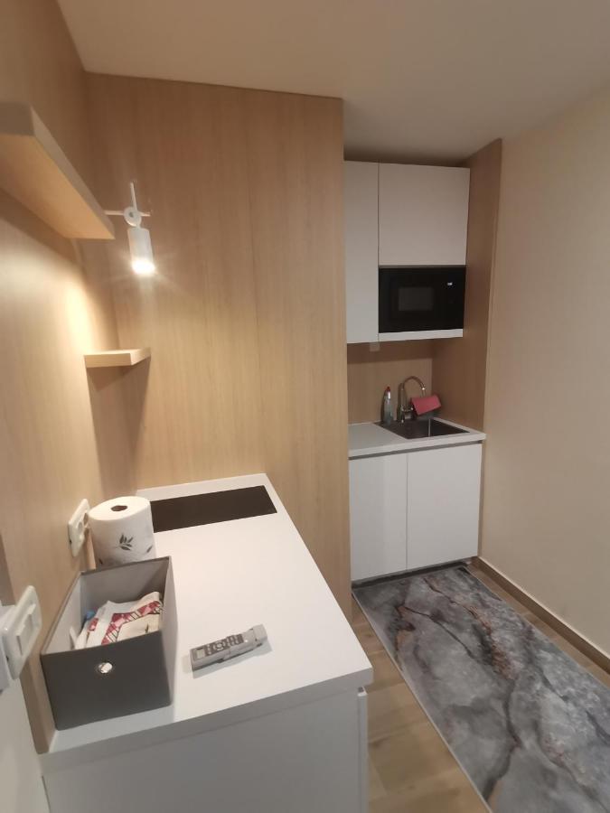 Ferienwohnung App Fratrici Umag Exterior foto